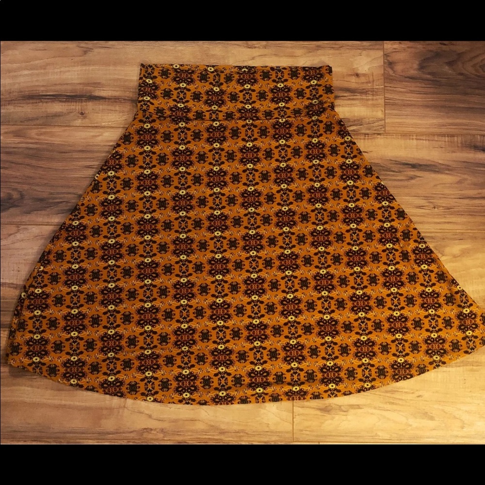 ✨ LulaRoe Midi Skirt